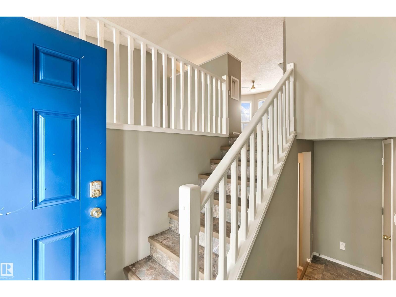 #4 53 ERIN RIDGE DR - 24