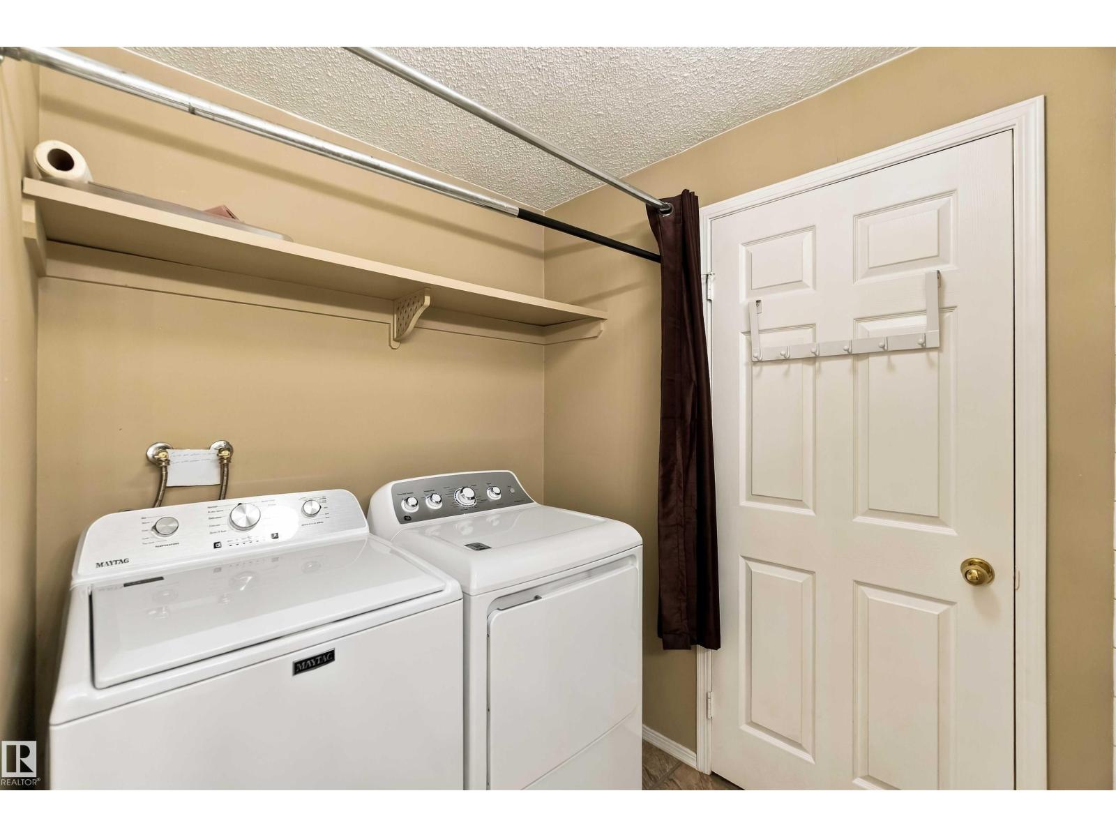 #4 53 ERIN RIDGE DR - 32