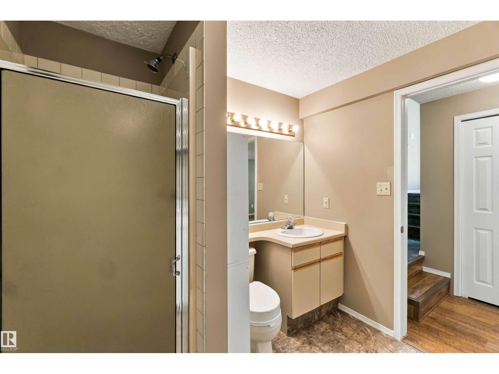 #4 53 ERIN RIDGE DR - 33
