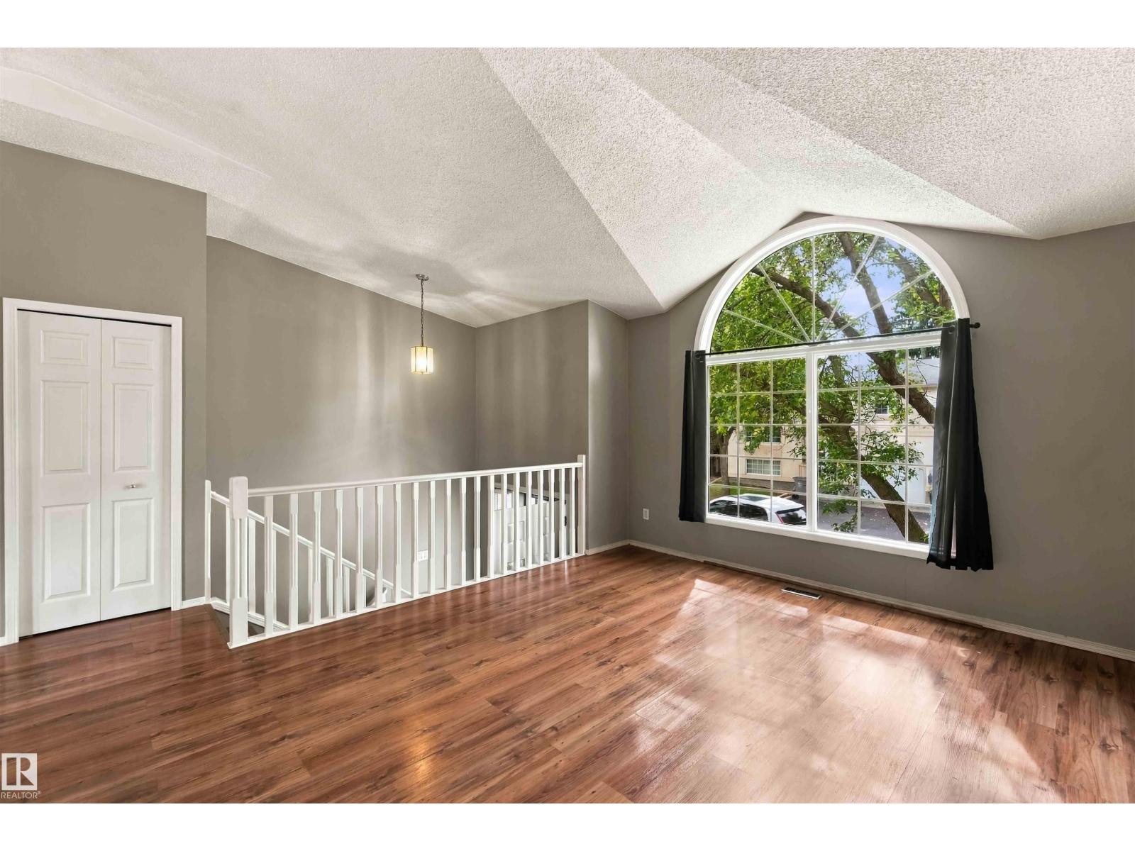 #4 53 ERIN RIDGE DR - 8
