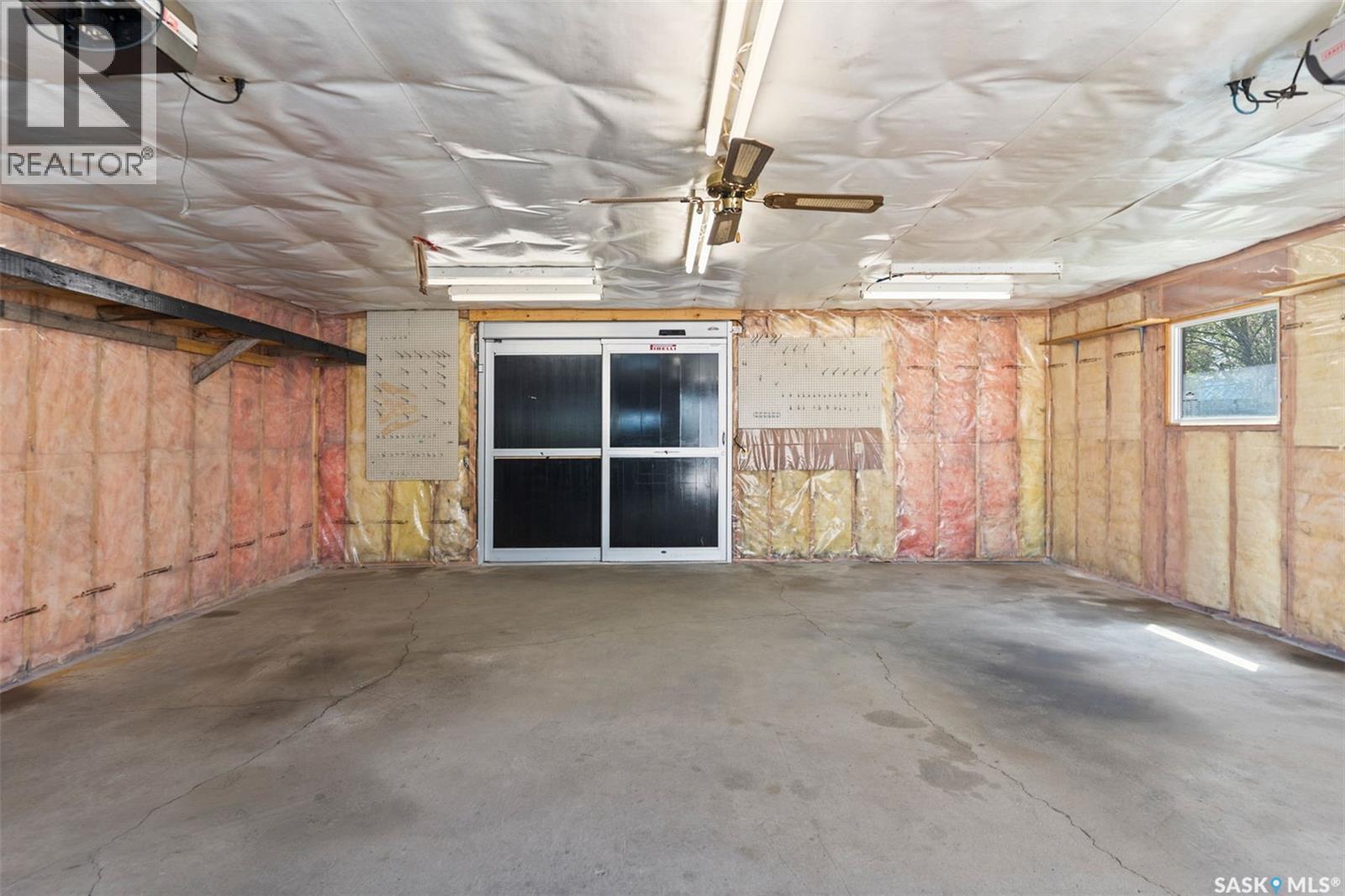 102 Oronsay STREET - Image 27