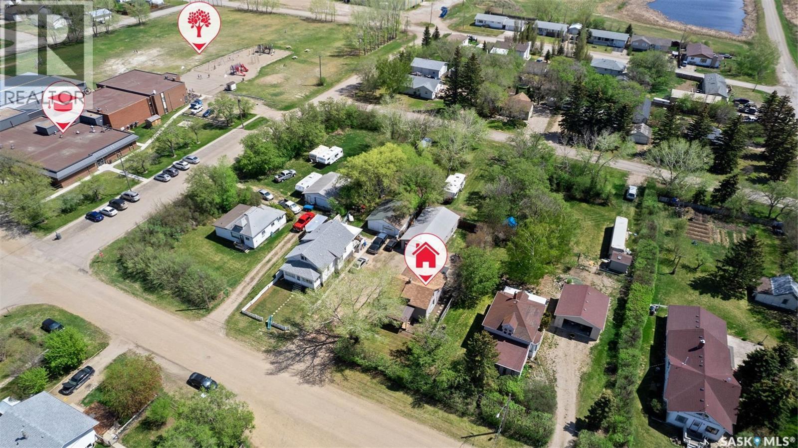 102 Oronsay STREET - Image 44