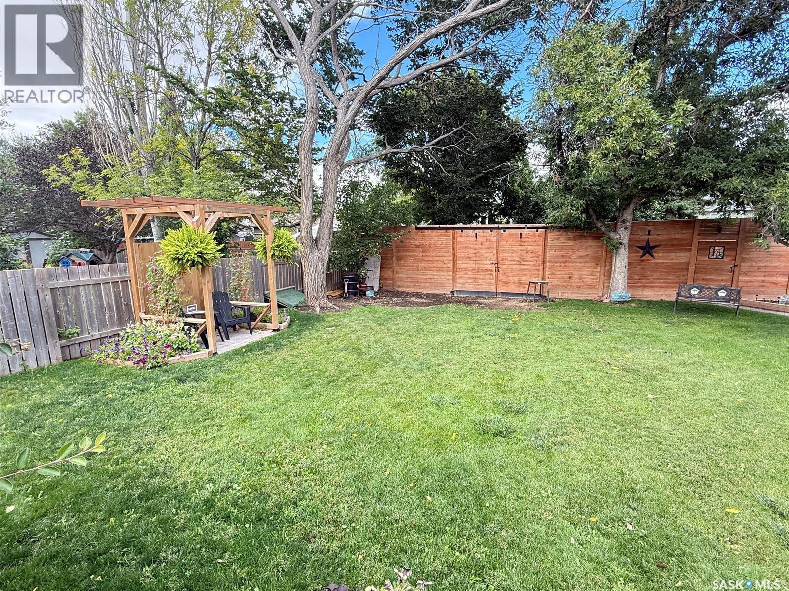 1709 Eaglesham AVENUE - 25