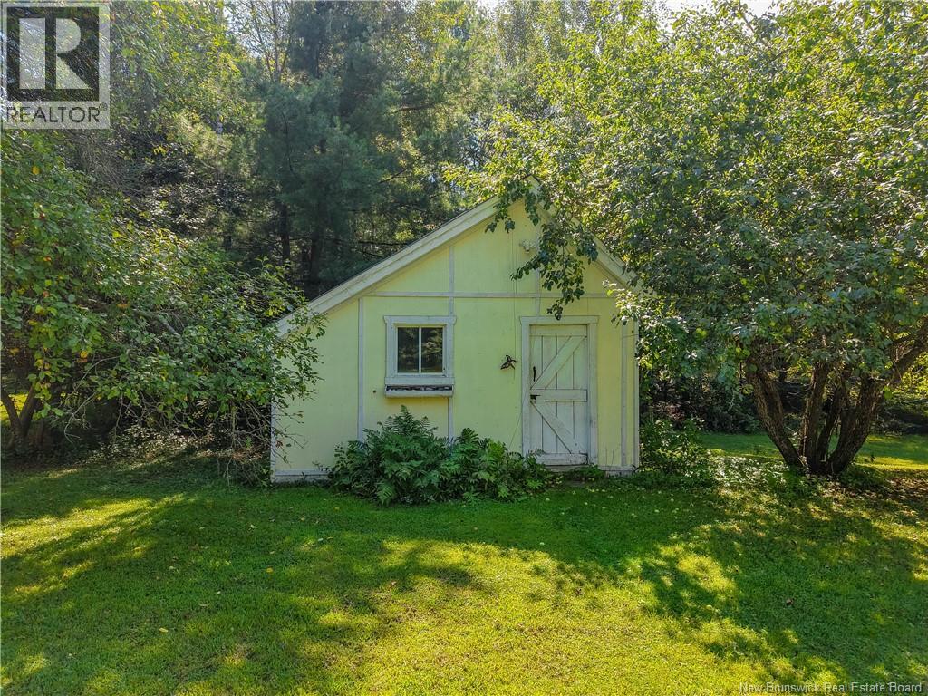 41 Upper Stoneridge Road - 42