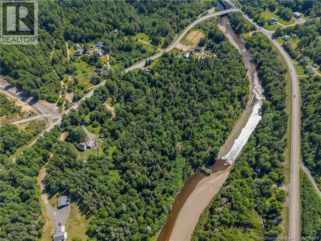 41 Upper Stoneridge Road - 46