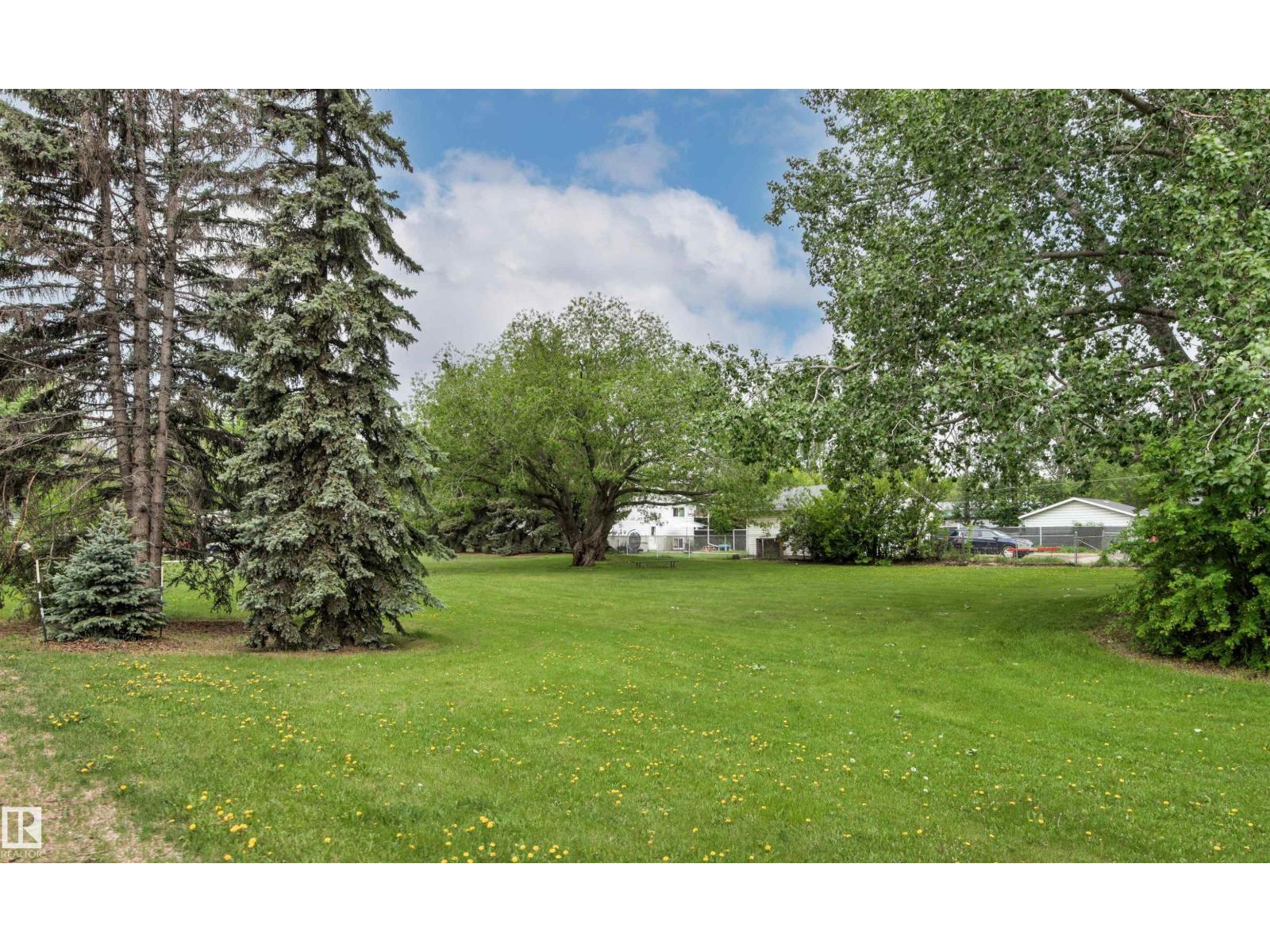 12926 115 ST NW - 24