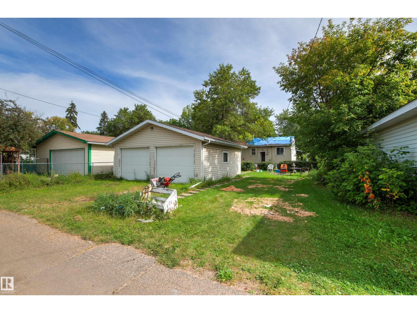 12926 115 ST NW - 4