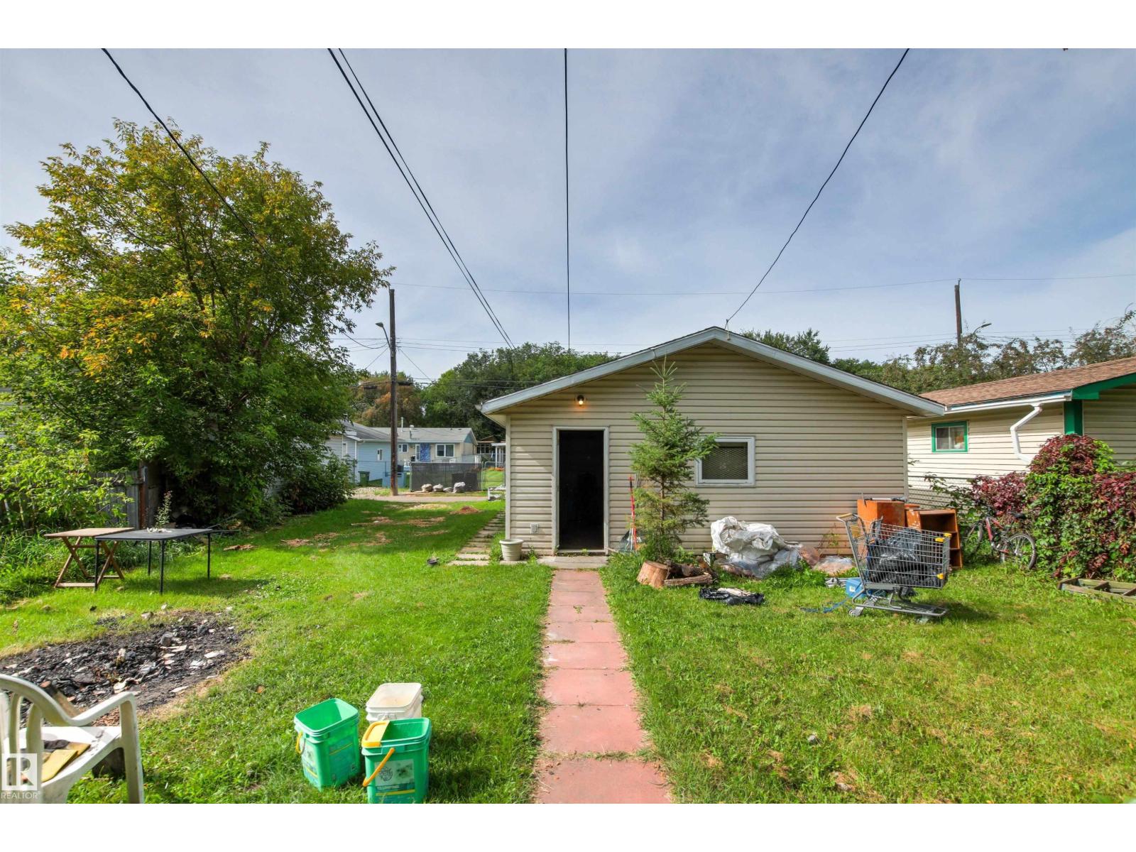 12926 115 ST NW - 8