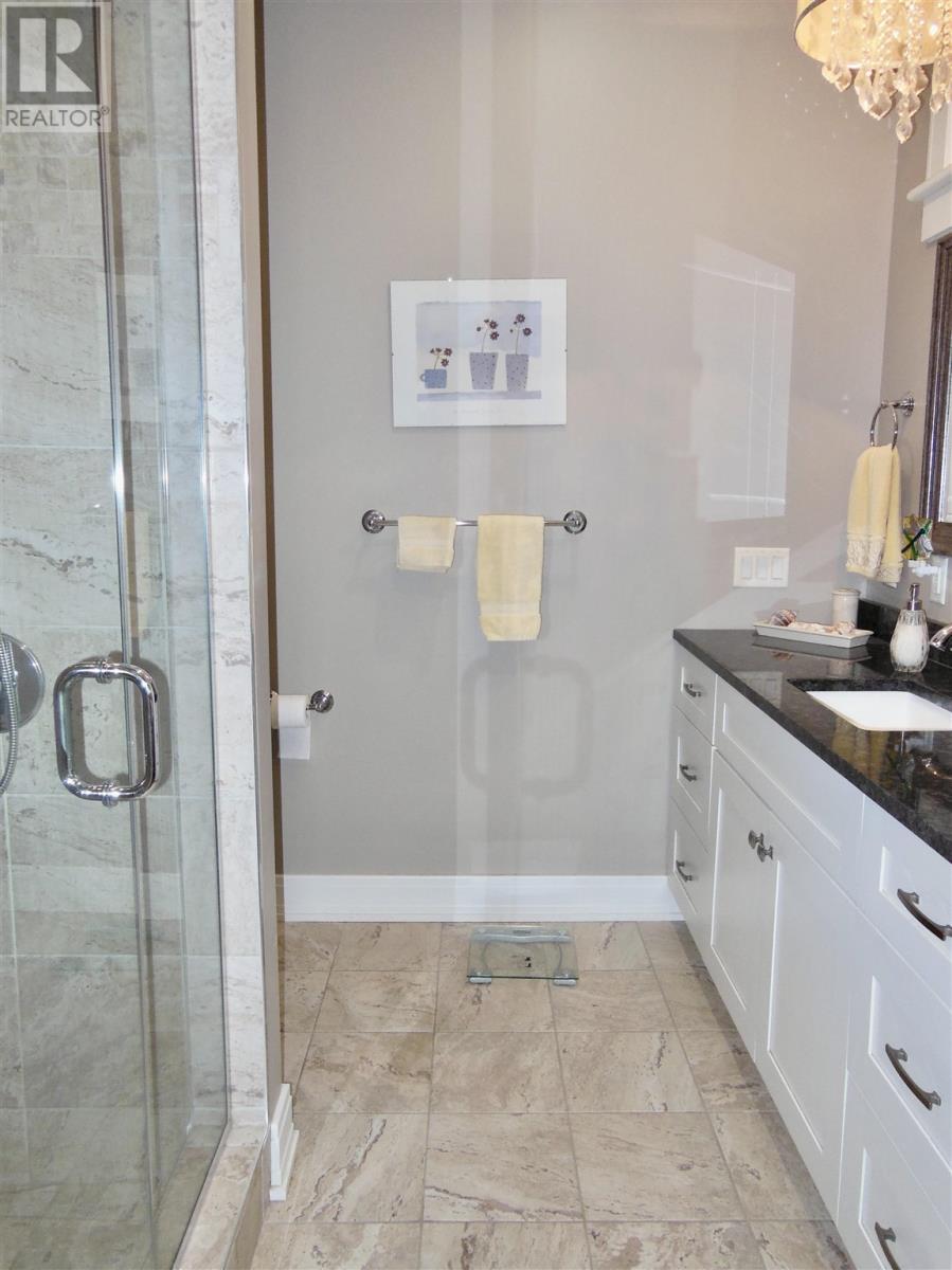 93 Crimson Ridge DR - 24