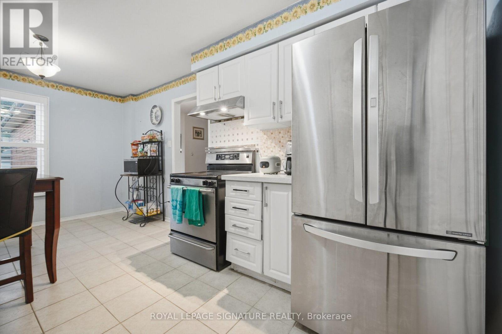 1579 MARSHCOURT DRIVE - 20
