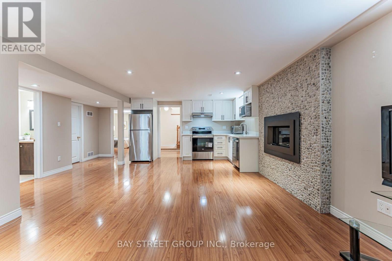 93 SUNBIRD BOULEVARD - Image 16