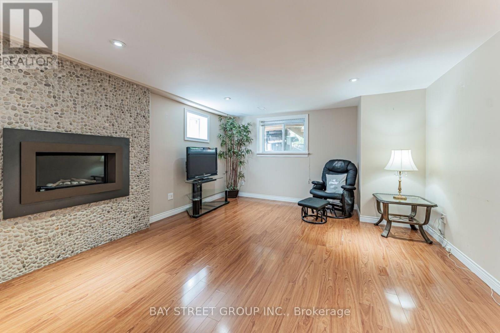93 SUNBIRD BOULEVARD - 15