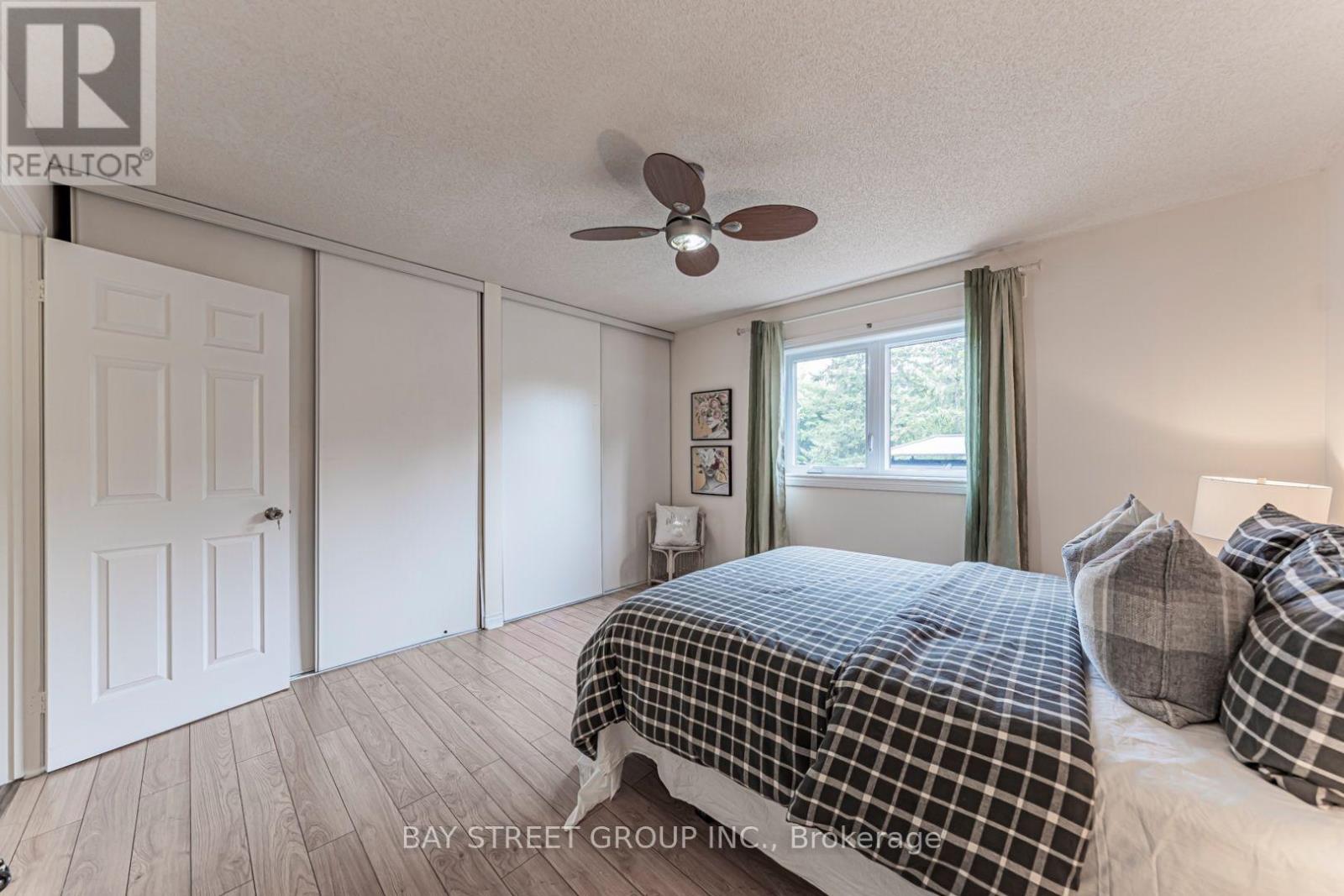 93 SUNBIRD BOULEVARD - 29