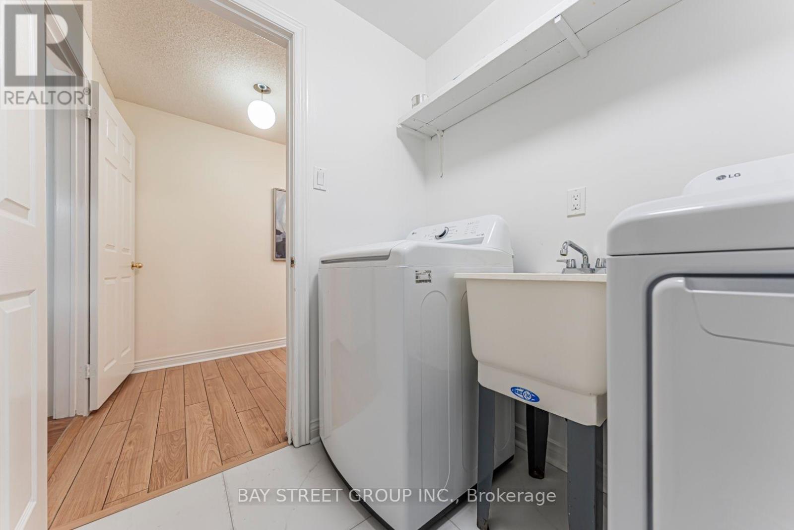 93 SUNBIRD BOULEVARD - 12