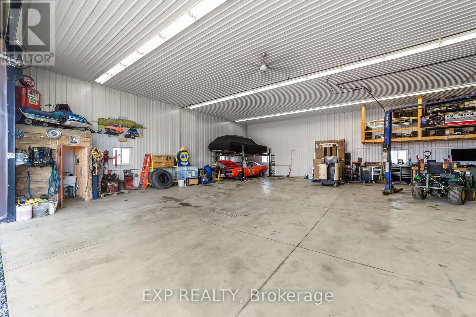 9221 HICKORY DRIVE - Image 33