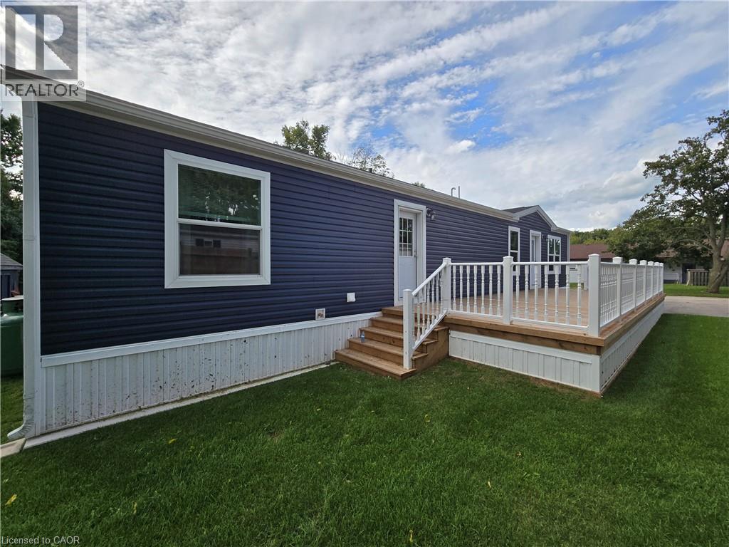 24 MACPHERSON Crescent, Flamborough — photo 4