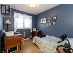 4003 53 Avenue, Innisfail, AB T4G1G4 Photo 19