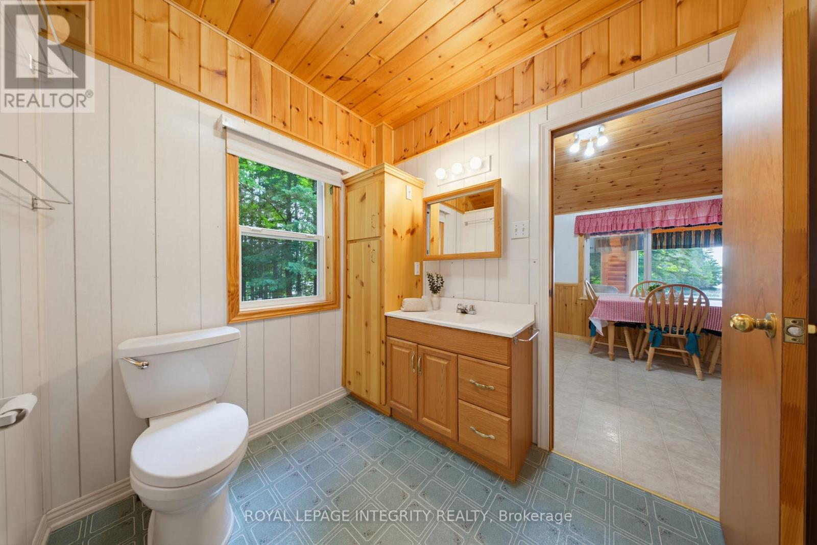 534 SCHOOL HOUSE LANE - Image 25