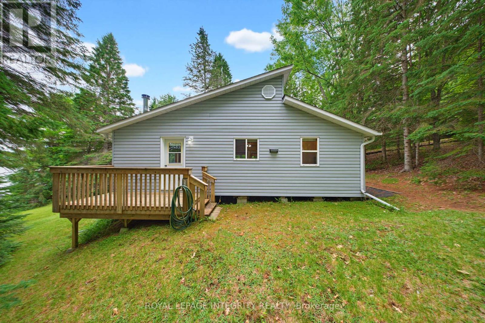 534 SCHOOL HOUSE LANE - Image 32