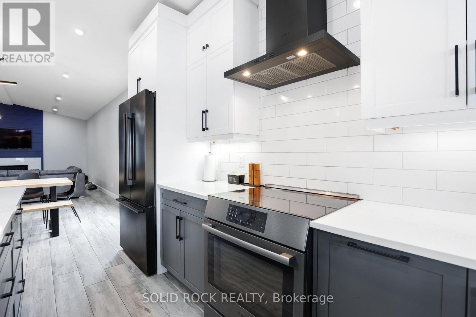 5 Bed, 3 Bath House for Sale in Russell – 216 FILION STREET, Russell – MLS# X13774414 - Image 41