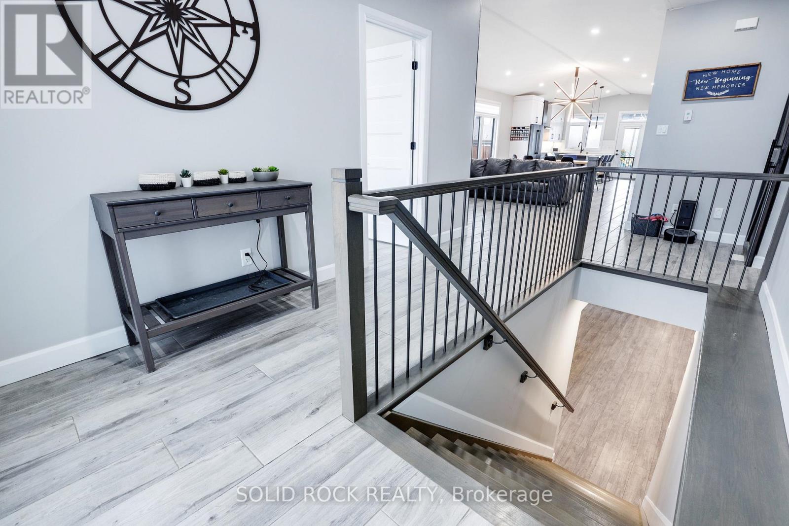 5 Bed, 3 Bath House for Sale in Russell – 216 FILION STREET, Russell – MLS# X13774414 - Image 65