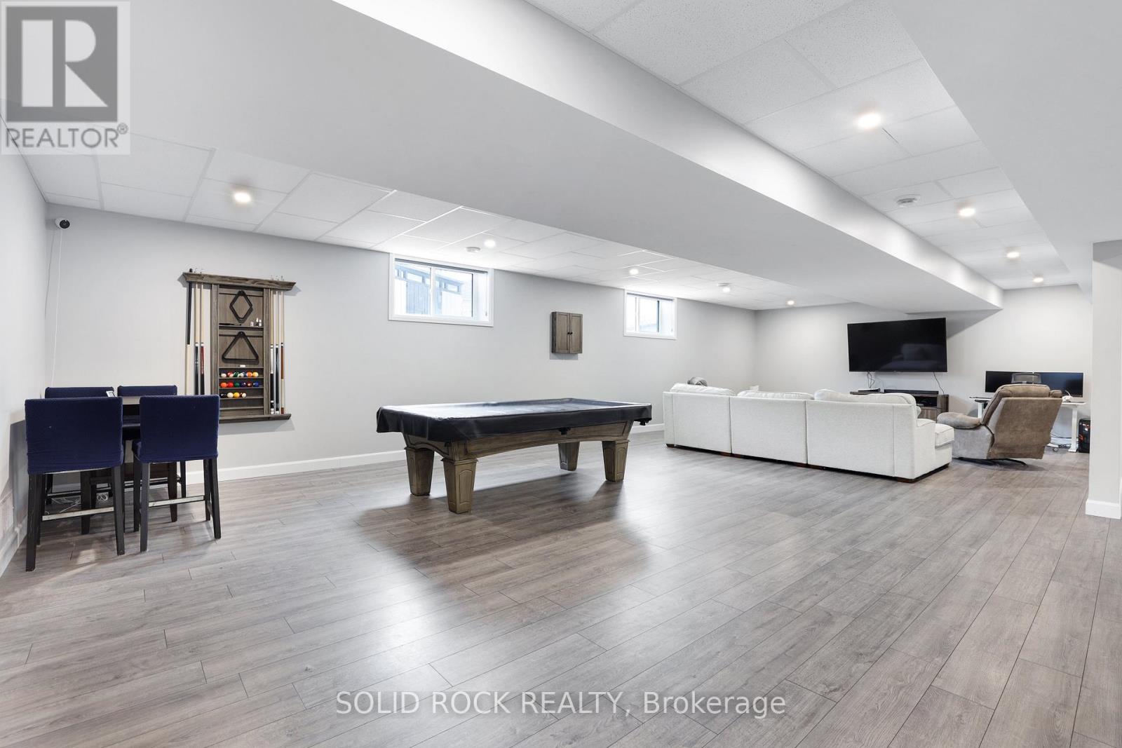 216 FILION STREET - 34