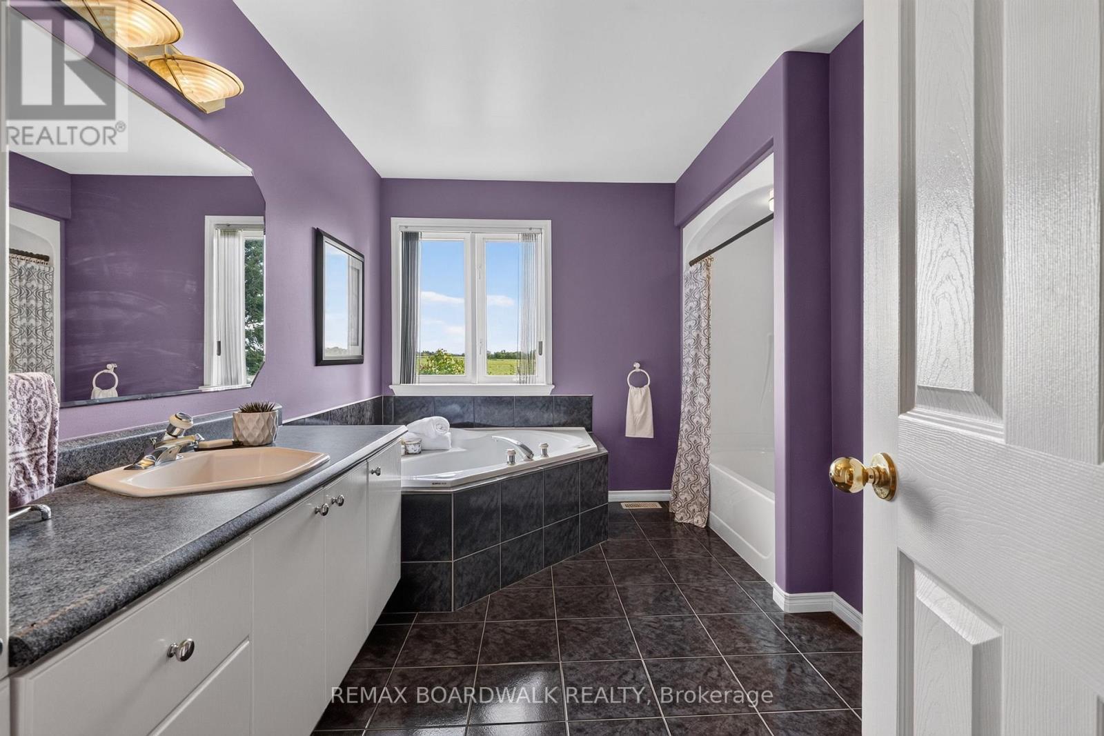 4 Bed, 2 Bath House for Sale in Russell – 1064 ROUTE 400, Russell – MLS# X13774438 - Image 33