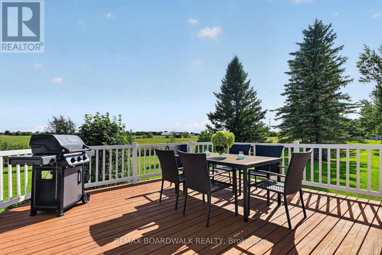 4 Bed, 2 Bath House for Sale in Russell – 1064 ROUTE 400, Russell – MLS# X13774438 - Image 57