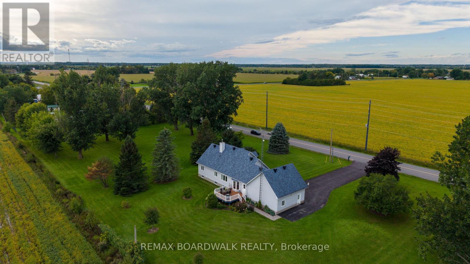 4 Bed, 2 Bath House for Sale in Russell – 1064 ROUTE 400, Russell – MLS# X13774438 - Image 79
