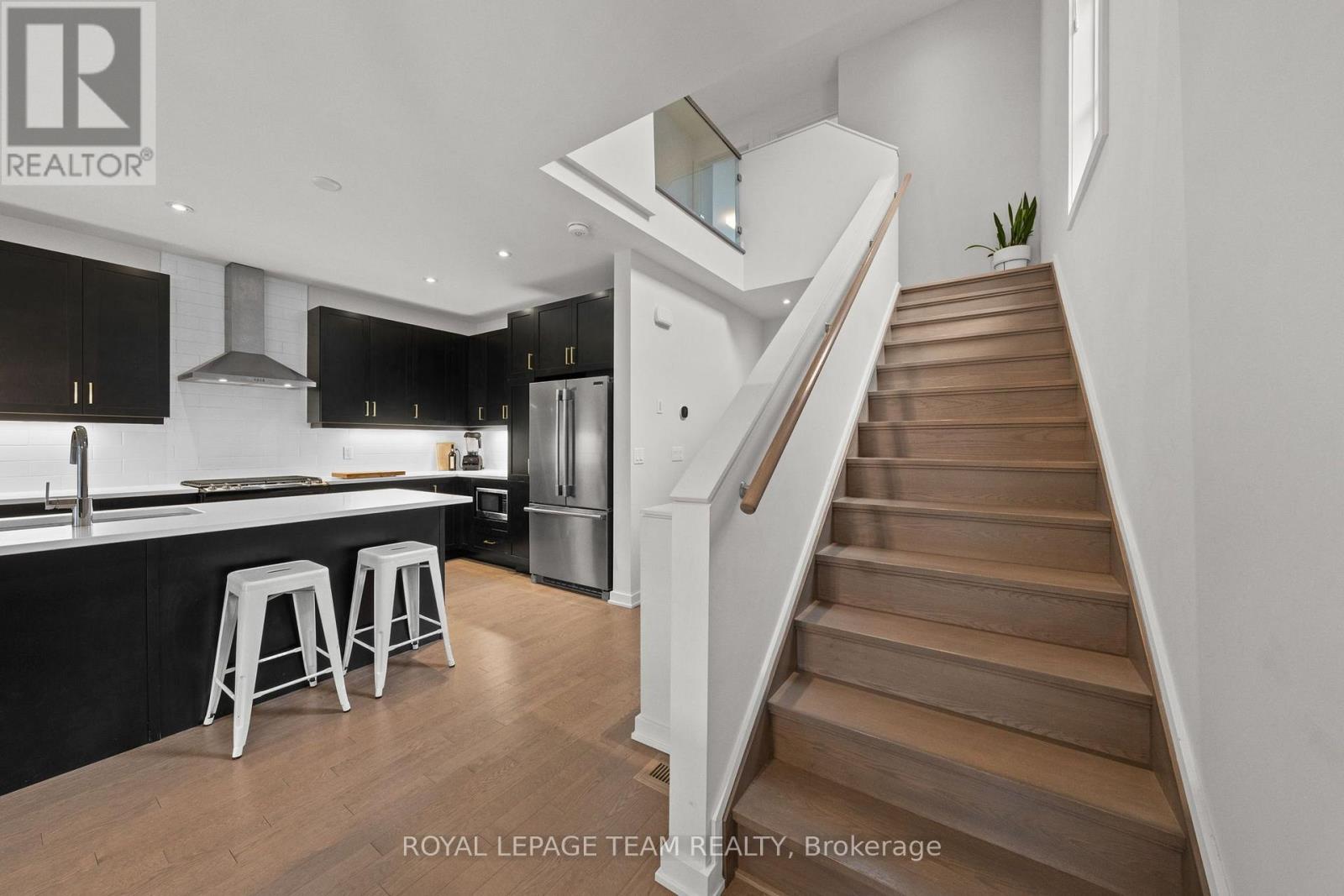 3 Bed, 3 Bath House for Sale in Ottawa – 1037 EIDER STREET, Ottawa – MLS# X13774442 - Image 43