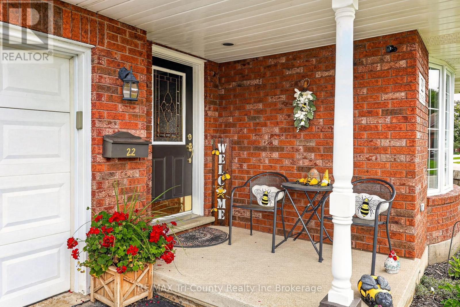 22 ST MICHAEL'S STREET - Image 39
