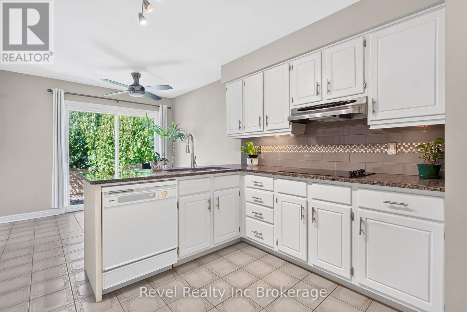 #16 163 PINE VALLEY DRIVE - 12