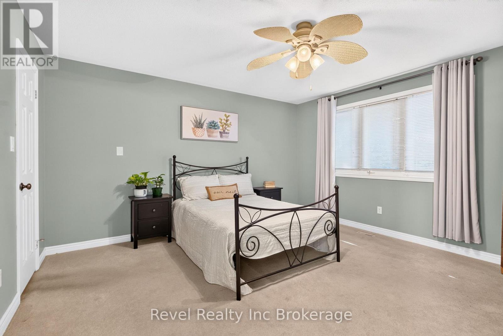 #16 163 PINE VALLEY DRIVE - 17