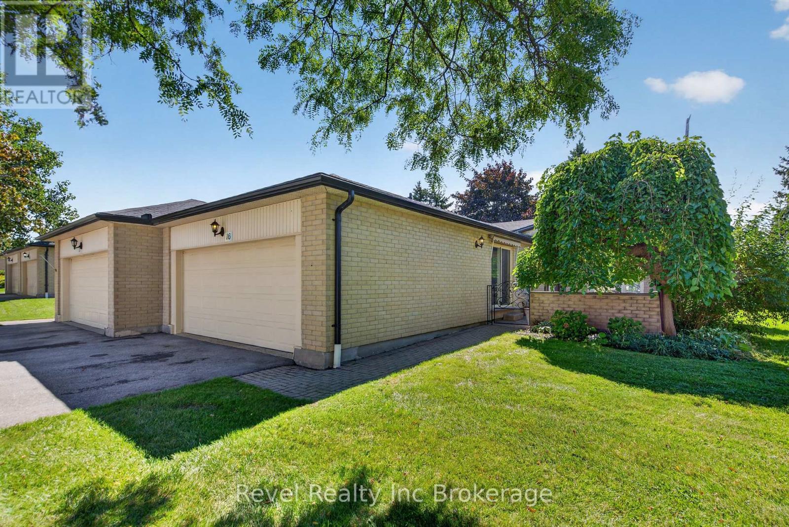16 - 163 PINE VALLEY DRIVE, London South (South N) — photo 2