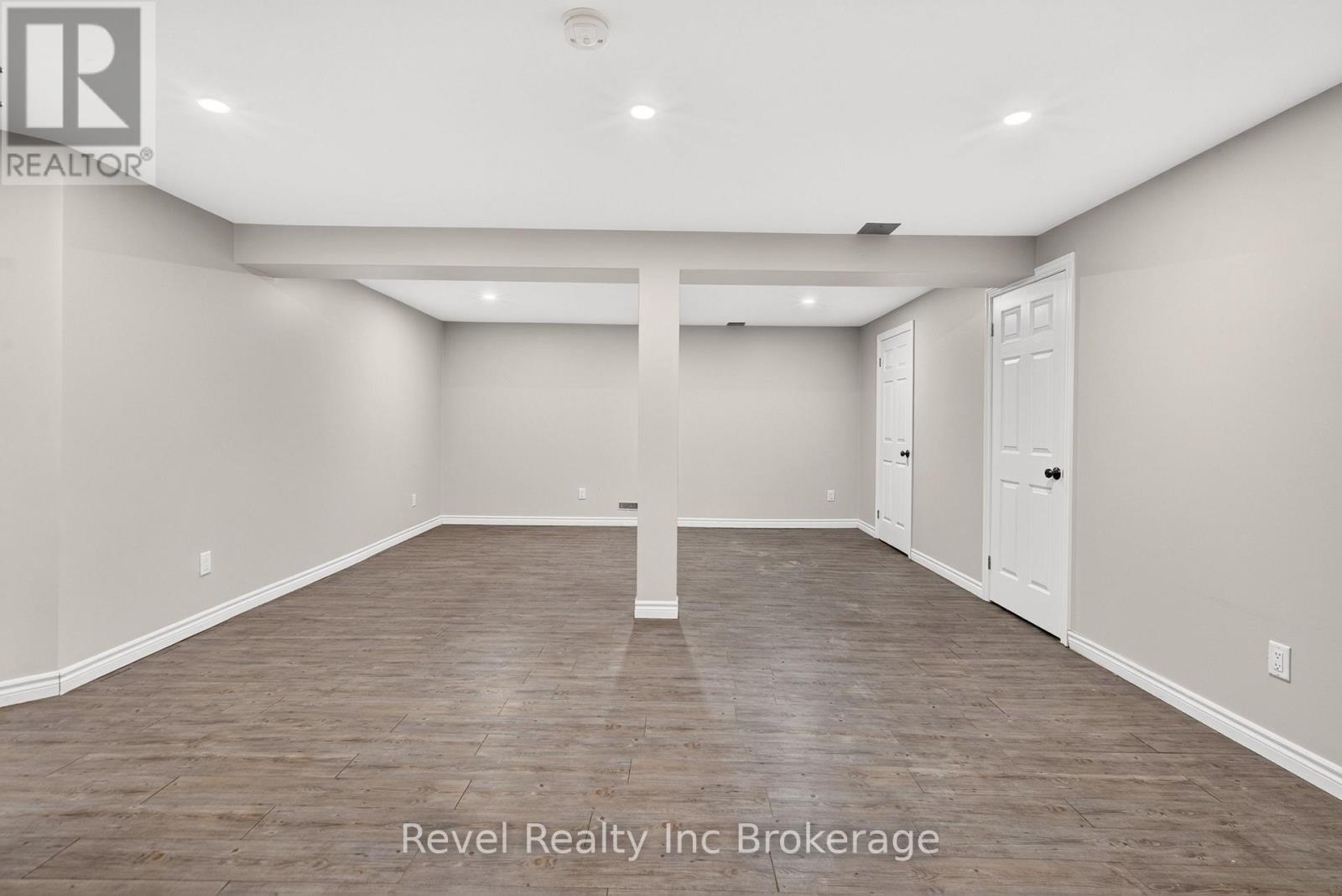 #16 163 PINE VALLEY DRIVE - Image 25