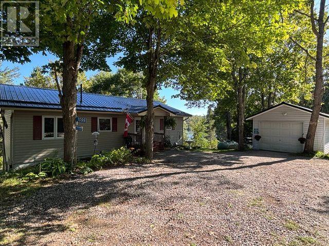 1099 SUMMER LANE - 44