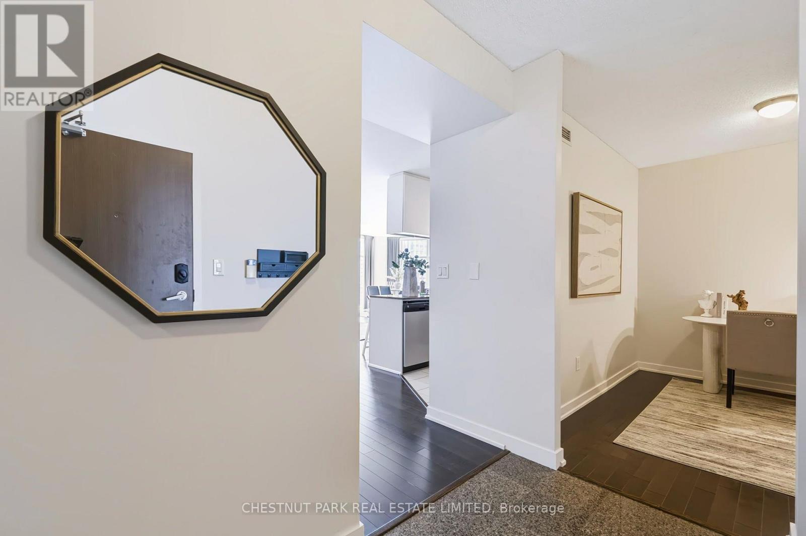 #1209 35 MARINER TERRACE - Image 29