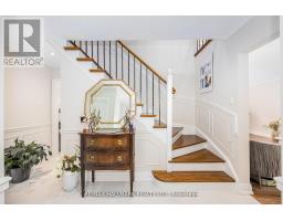 16 Paultiel Drive W, Toronto, ON M2M3P3 Photo 12