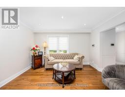 16 Paultiel Drive W, Toronto, ON M2M3P3 Photo 14