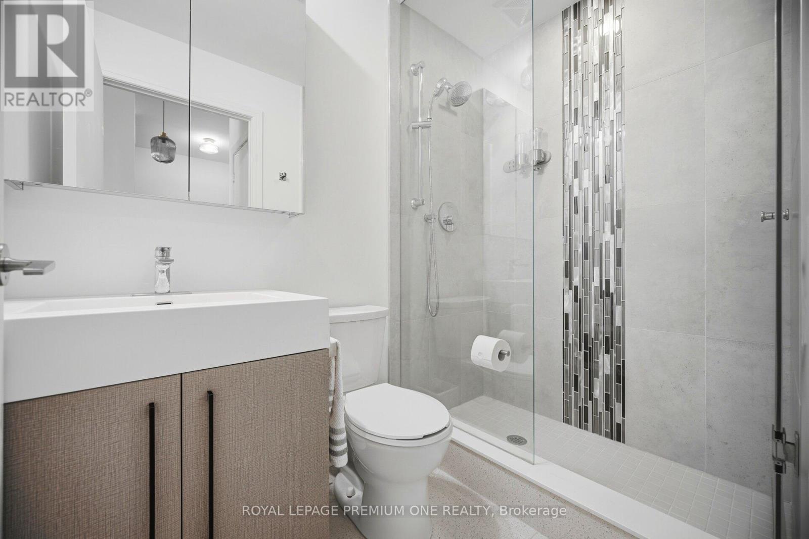 #S430 112 GEORGE STREET N - 23