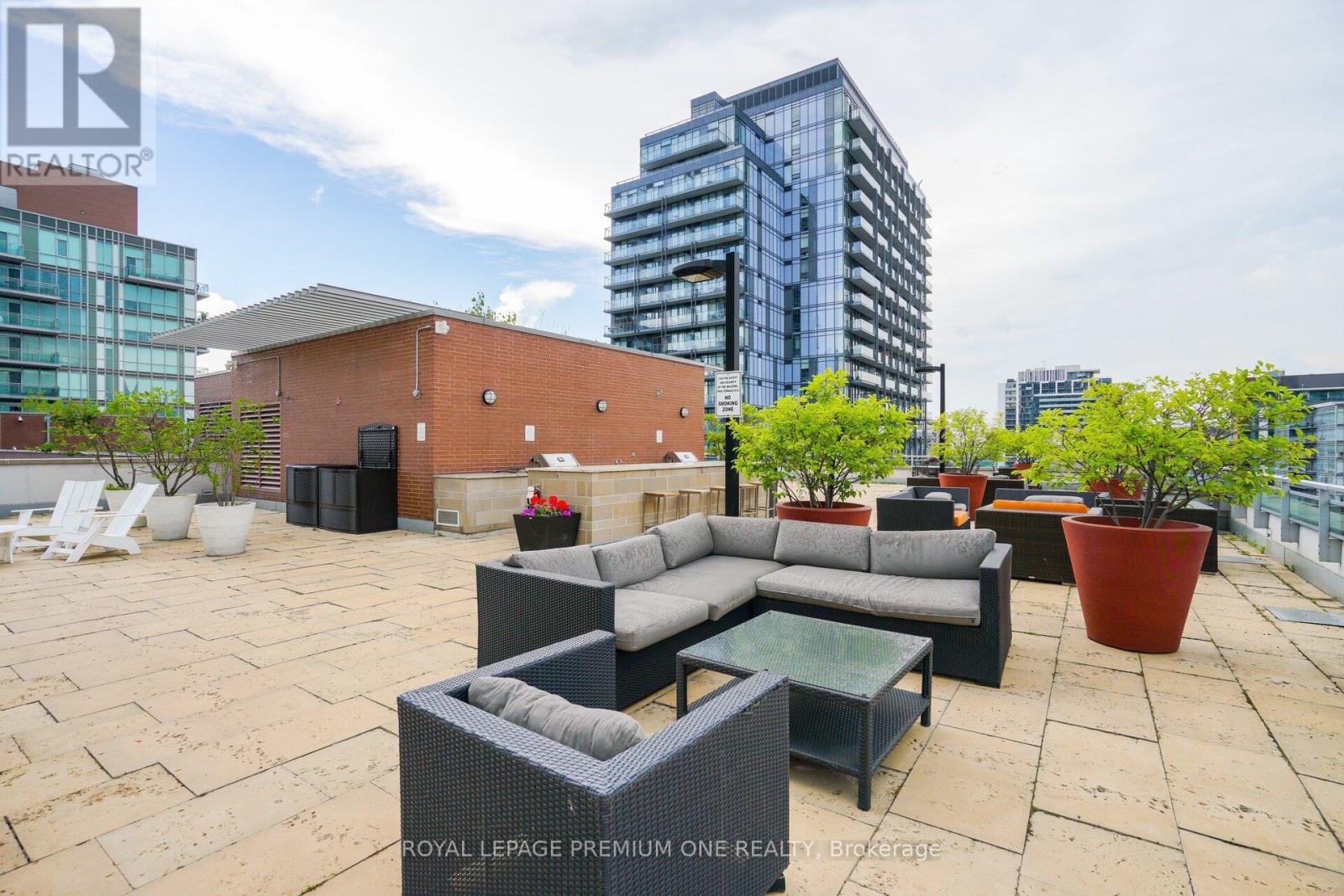 #S430 112 GEORGE STREET N - 37