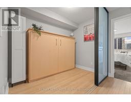 836 - 250 Wellington Street W, Toronto, ON M5V2V4 Photo 9