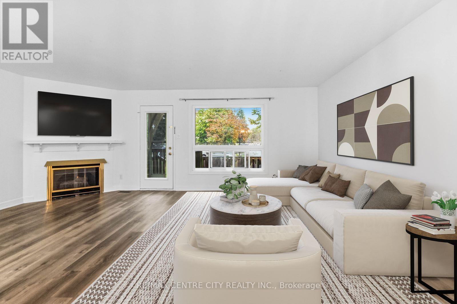 #16 683 WINDERMERE ROAD - 11
