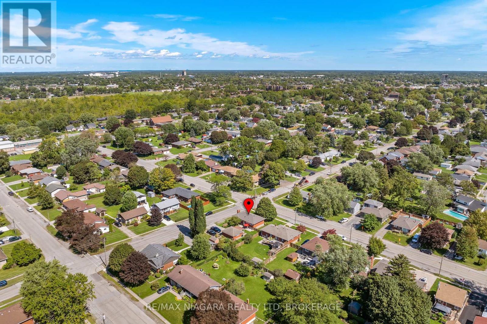 182 ROSEMOUNT AVENUE - Image 35