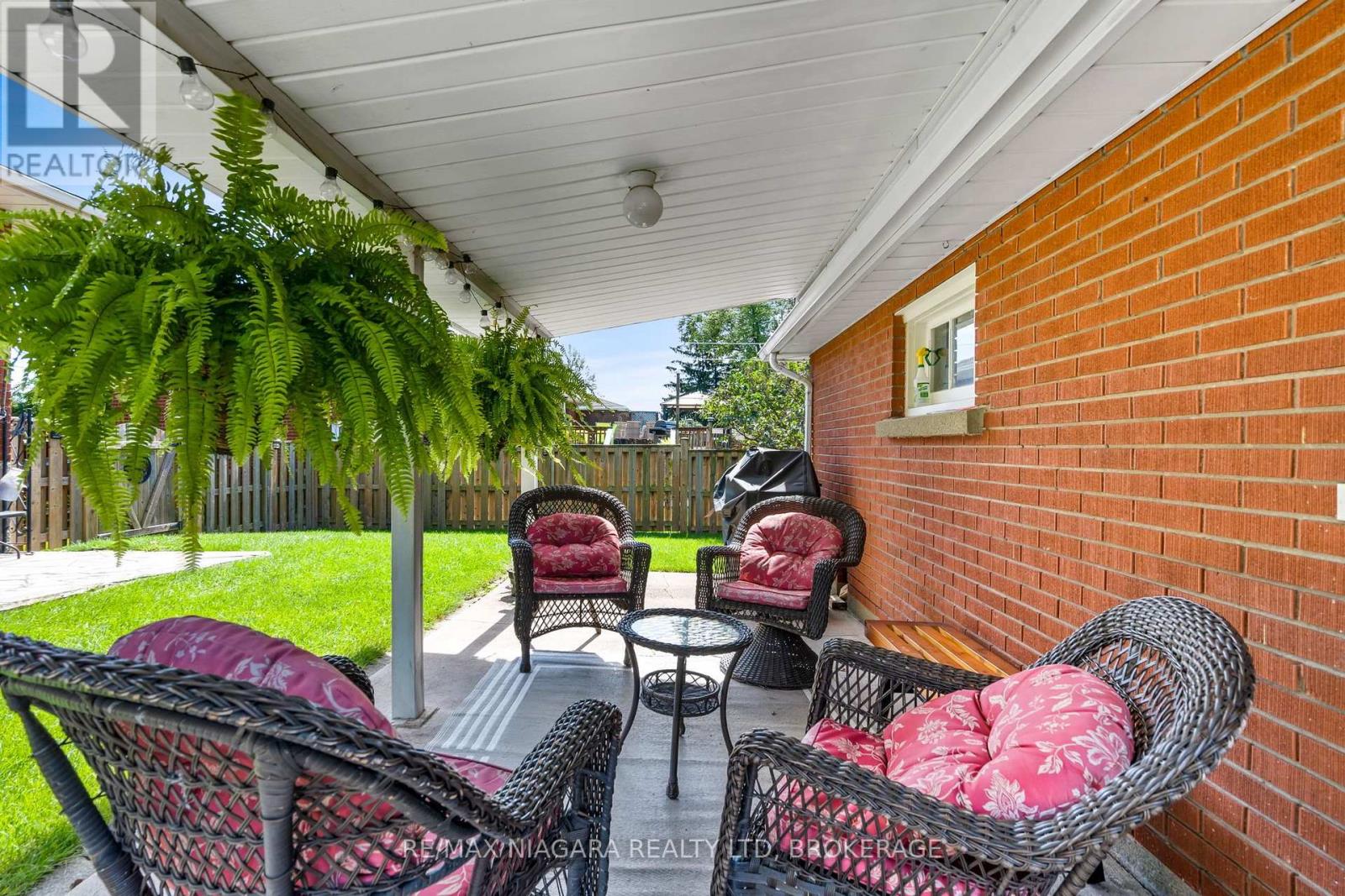 182 ROSEMOUNT AVENUE - Image 28