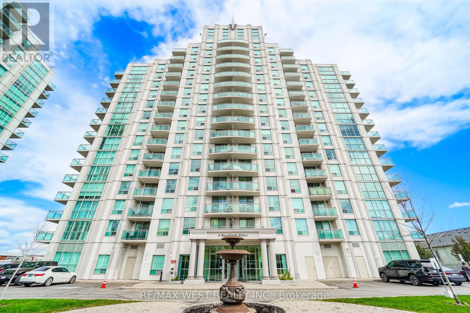 #15G 8 ROSEBANK DRIVE - 1