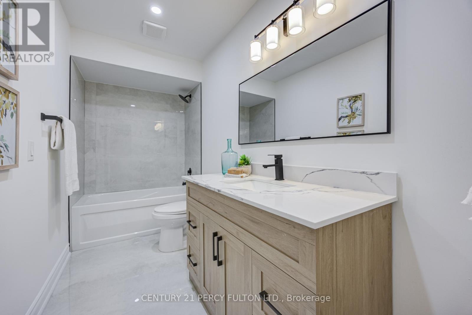 611 ATWOOD CRESCENT - 26