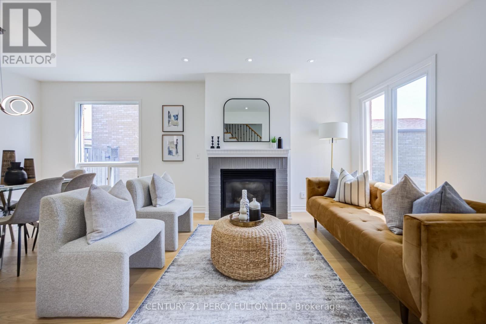 611 ATWOOD CRESCENT - 4