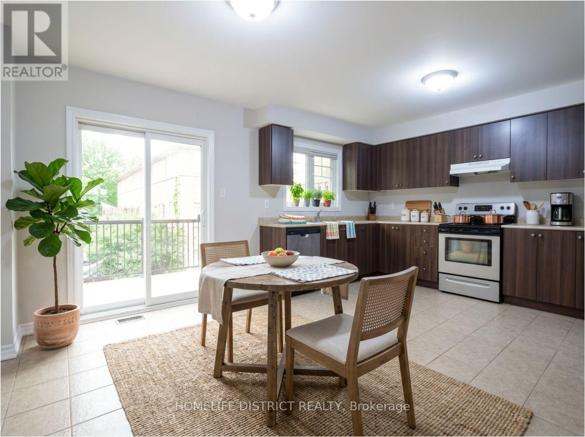 489 MEARNS AVENUE, Clarington (Bowmanville) — photo 3