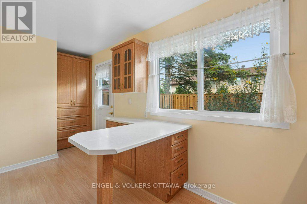 3 Bed, 2 Bath House for Sale in Ottawa – 18 – 1280 CAHILL DRIVE, Ottawa – MLS# X13773872 - Image 25